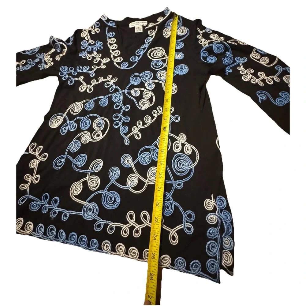 Lauren Michelle Woman Black Silver Tunic Top Blouse Applique Ribbon Sz L